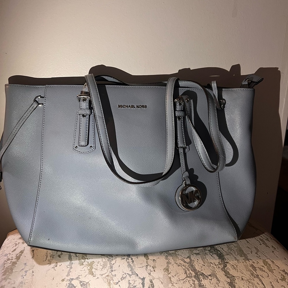 Michael Kors’s baby blue handbag
